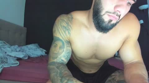 Snapshot of kevin_muscle1 chatting on July 2026 09:18:01 AM Kevin online show from July 2026 09:18:01 AM