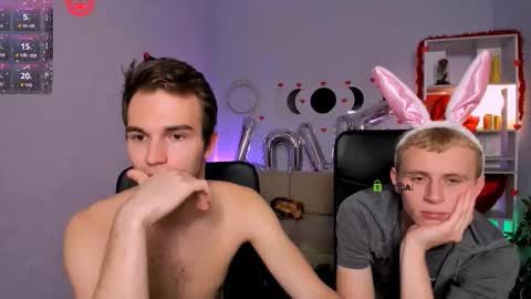 kevin_nix_ online show from February 2026 01:23:01 AM