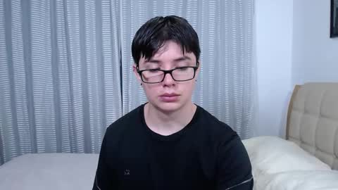 Kevin online show from October 2025 06:04:01 PM