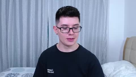 Kevin online show from November 2025 10:54:01 PM