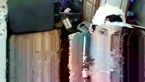 kevmtl8pc online show from April 2026 07:14:01 PM