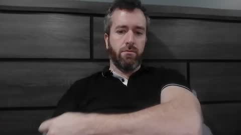 Snapshot of kevnj24 chatting on December 2025 02:32:02 AM kevnj24 online show from December 2025 02:32:02 AM