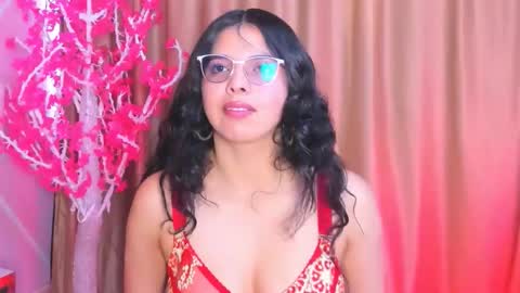 Keyla noa online show from February 2026 06:22:02 PM