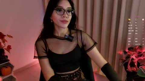 Keyla online show from October 2025 09:19:02 PM