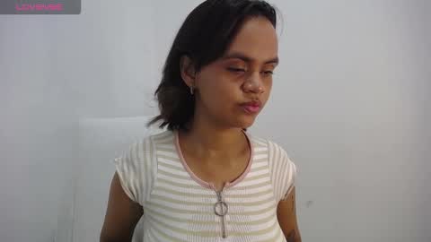 Keyla online show from November 2025 09:37:02 PM