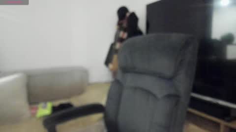 Laura online show from December 2024 01:15:02 AM