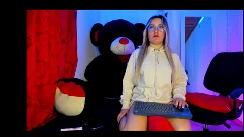 Keyth  online show from January 2025 06:57:01 PM