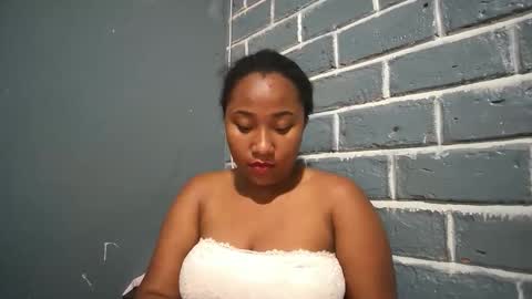 Snapshot of kezia0910 chatting on November 2025 02:18:01 PM kezia0910 online show from November 2025 02:18:01 PM