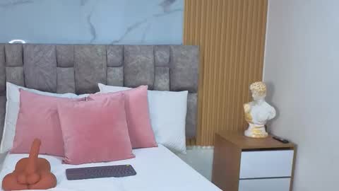 Snapshot of khalifa_fletcher chatting on November 2025 08:41:02 PM khalifa online show from November 2025 08:41:02 PM