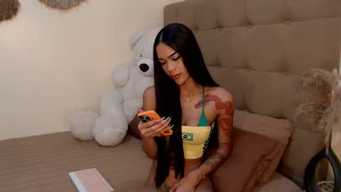 Snapshot of khalifafoxxxx chatting on March 2025 01:17:02 PM khalifa online show from March 2025 01:17:02 PM