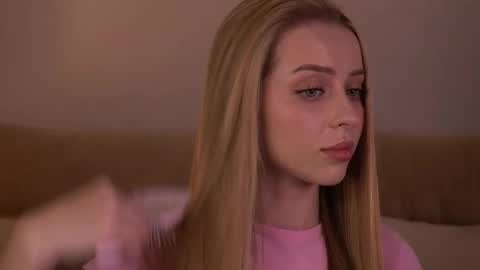 khalishy online show from April 2026 07:29:01 PM