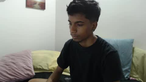 khevinlopezonig online show from December 2024 12:25:01 AM