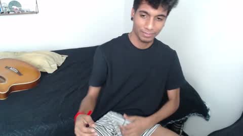 khevinlopezonig online show from February 2025 09:05:02 PM