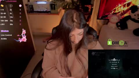 Snapshot of khionebesset chatting on February 2025 05:46:02 PM Khi. online show from February 2025 05:46:02 PM