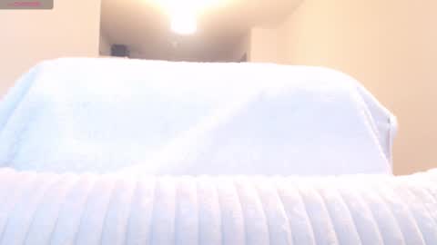 Khloe online show from February 2025 04:33:01 PM