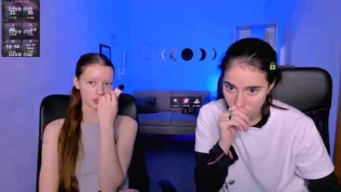 khloebeauty online show from November 2025 08:20:01 PM