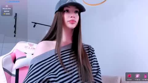 khloe online show from February 2026 09:32:02 AM