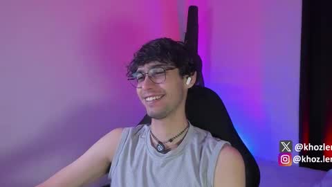 khozler_ online show from November 2025 03:09:02 AM