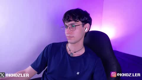 khozler_ online show from January 2026 12:05:01 AM
