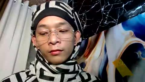 kiana online show from April 2026 01:12:02 PM