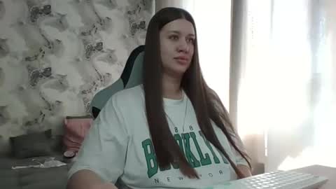 kianna_dior_ online show from April 2026 08:23:01 AM