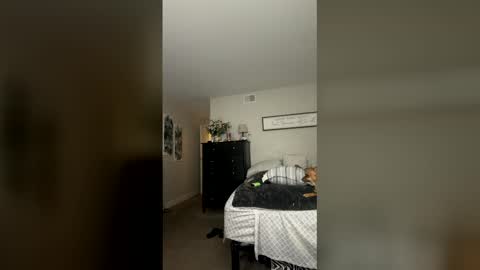 kiannaluv online show from February 2026 09:57:01 AM