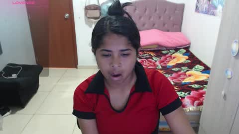 Kiara online show from December 2025 07:53:02 PM