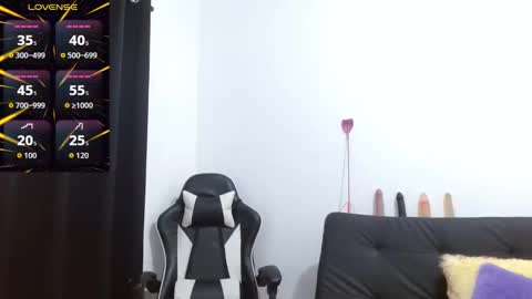 Snapshot of kiararider chatting on October 2025 06:59:01 PM KiaraRider online show from October 2025 06:59:01 PM