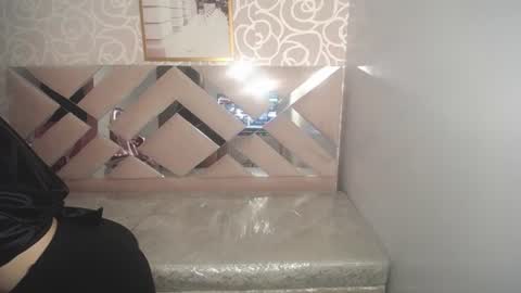 kiara online show from June 2026 08:34:01 PM