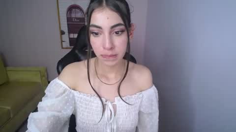 kiara online show from July 2026 08:22:01 PM