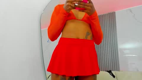 Snapshot of kiaratentation chatting on November 2025 10:09:01 PM kiaratentation online show from November 2025 10:09:01 PM