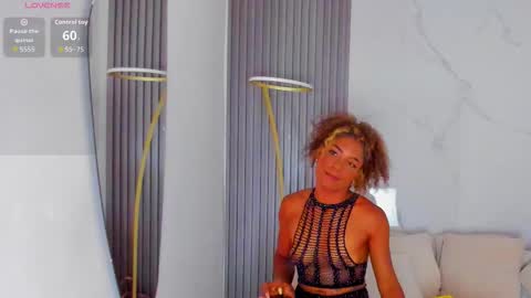 Snapshot of kiaratentation chatting on December 2025 08:25:01 PM kiaratentation online show from December 2025 08:25:01 PM