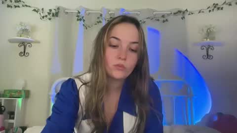 Snapshot of kiaraxoxo chatting on November 2025 12:12:01 AM Kiara online show from November 2025 12:12:01 AM