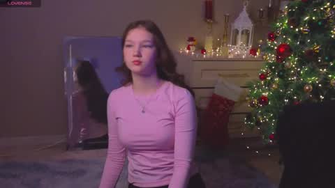 Snapshot of kierakiller chatting on December 2025 07:25:01 AM Melvi online show from December 2025 07:25:01 AM