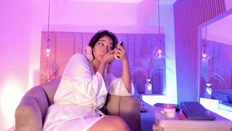 Kim Thompson online show from March 2025 01:04:01 PM