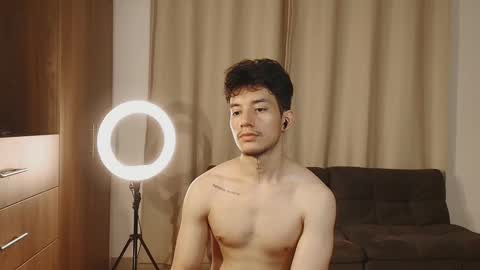 kikeruiz 19 online show from November 2025 09:07:01 PM