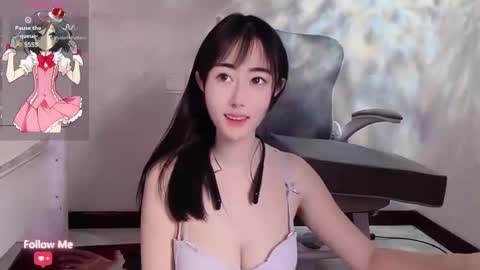 Snapshot of kiki_loveu chatting on December 2024 11:57:02 AM kiki_loveu online show from December 2024 11:57:02 AM