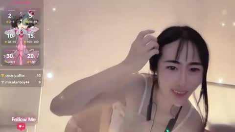 Snapshot of kiki_loveu chatting on December 2024 02:10:01 PM kiki_loveu online show from December 2024 02:10:01 PM