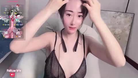 Snapshot of kiki_loveu chatting on February 2025 06:09:02 AM kiki_loveu online show from February 2025 06:09:02 AM