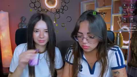 kiki_swan online show from July 2026 12:12:02 PM