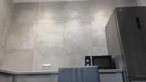 EvaAnna online show from February 2025 09:50:02 PM