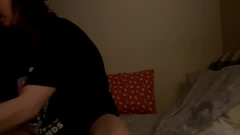 Snapshot of killerxkitty4 chatting on January 2025 01:35:01 AM killerxkitty4 online show from January 2025 01:35:01 AM