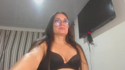 killey online show from November 2025 11:59:02 PM