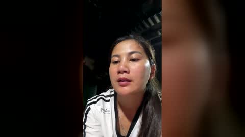 kim202000 online show from May 2026 01:06:01 PM
