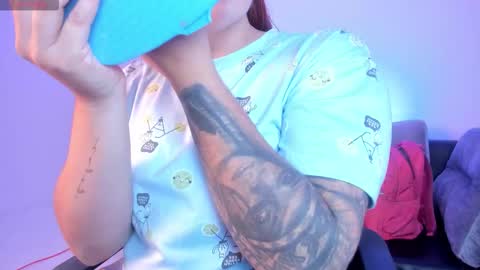 Snapshot of kim_brown_ chatting on September 2025 10:37:01 AM Kim online show from September 2025 10:37:01 AM