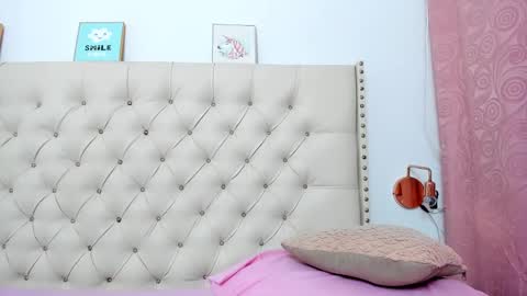 kim_eli online show from February 2025 08:44:01 AM