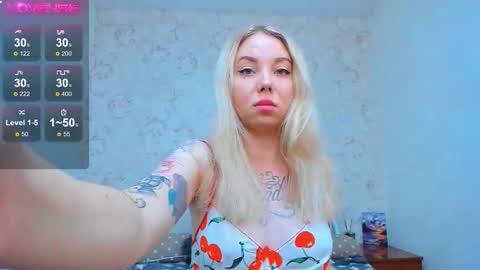 Snapshot of kim_girl_next_door chatting on September 2025 06:26:02 AM KIM online show from September 2025 06:26:02 AM