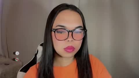 KYLIE online show from November 2025 01:05:02 AM