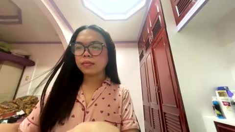 KYLIE online show from April 2026 05:33:02 AM