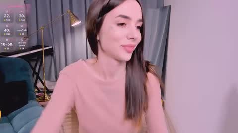 Snapshot of kim_lyn chatting on November 2025 02:07:02 PM KIM online show from November 2025 02:07:02 PM